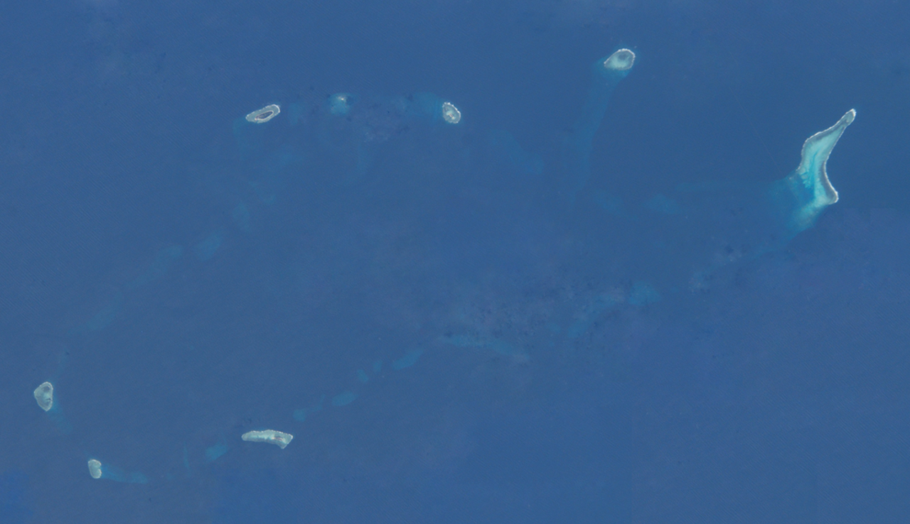 Ảnh vệ tinh của bãi san hô Tizard do NASA chụp